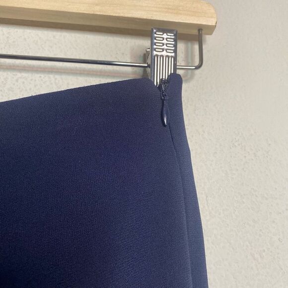 Elegant Navy and White Flare Pants Galvan - Picture 7 of 10